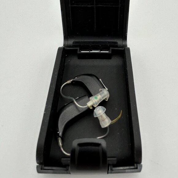 Oticon Actro Pro Battery - Powered Hearing Aids w/case - Picture 3 of 4